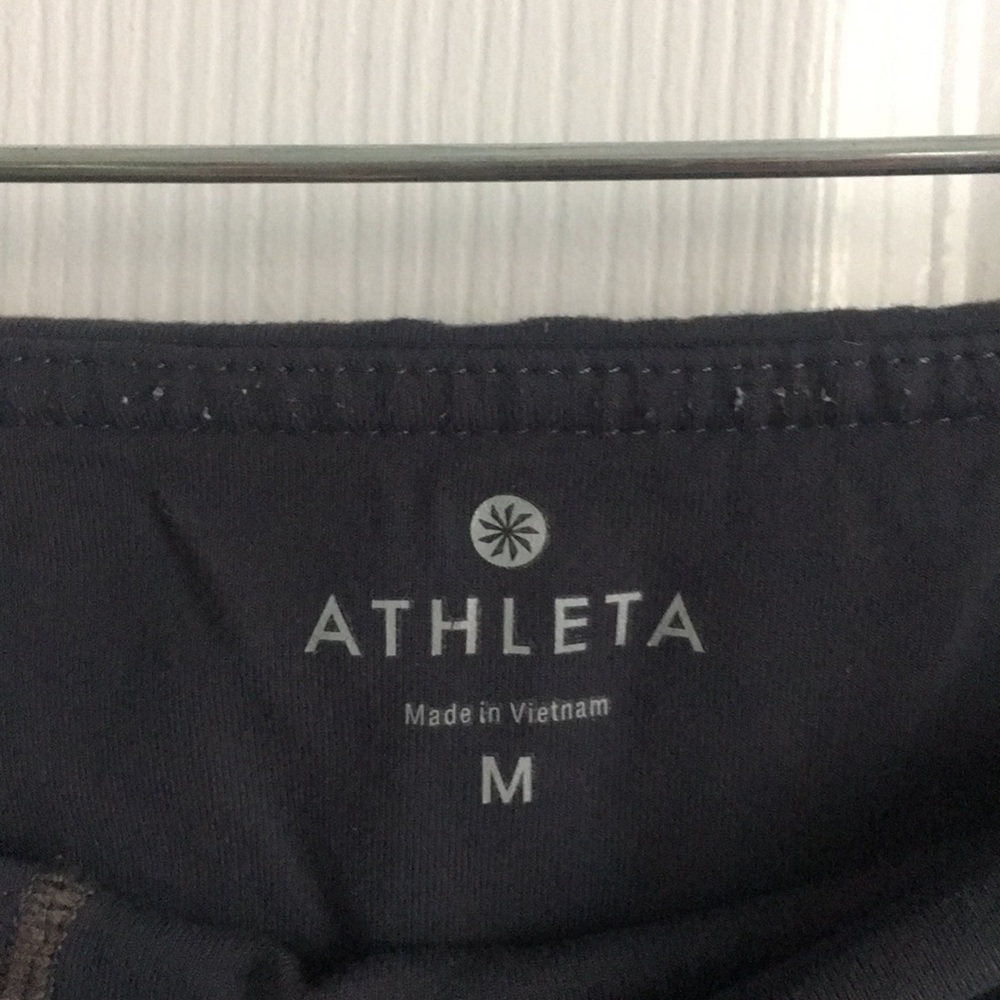 Athleta Crop Workout Legging